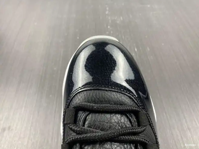 Cheap Retro 72-10 Jordan 11 Air Low AV2187-001 0614